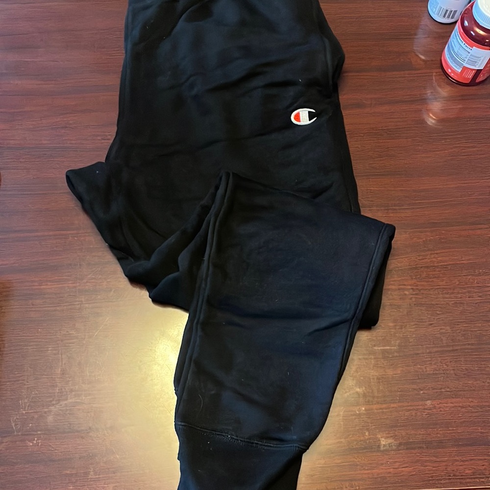 Thick, black, champion, sweatpants, men’s size L